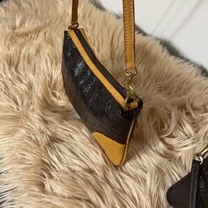 Elegant Black and Tan Women's Bag